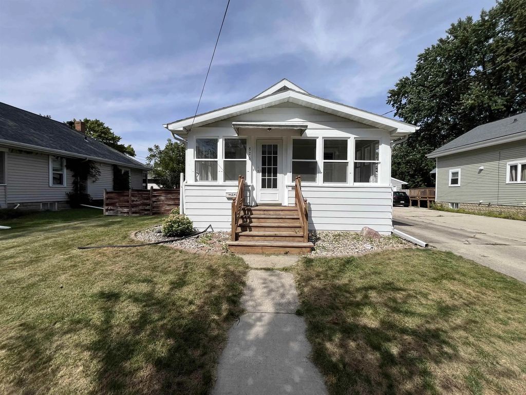 826 W Summer Street, APPLETON
