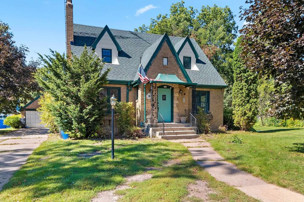 153 N Main Street, CLINTONVILLE