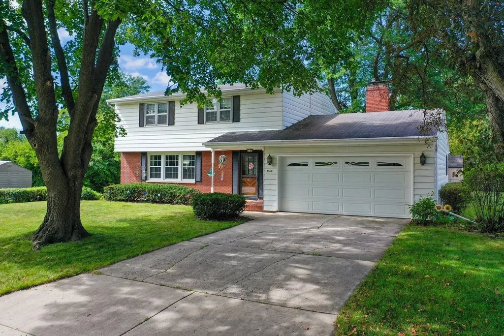 3108 S Clay Street, GREEN BAY