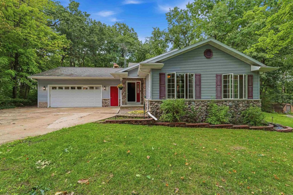 W2262 Harver Court, BROWNSVILLE