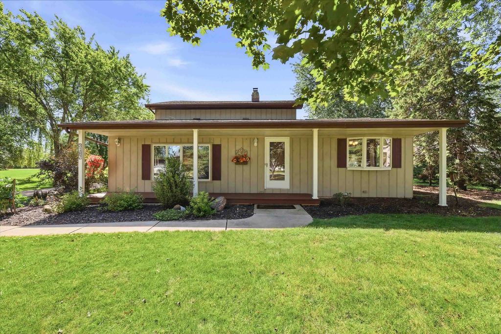 W3187 Creek View Lane, APPLETON
