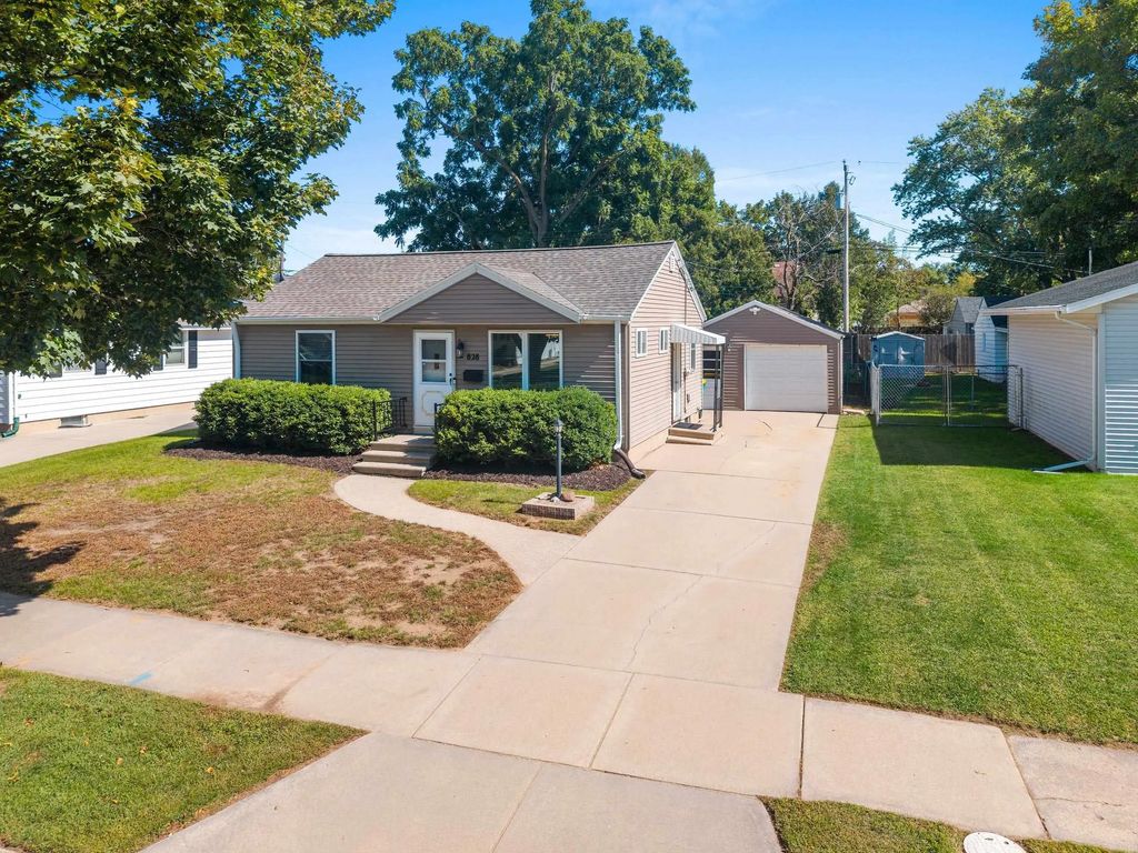 828 N Platten Street, GREEN BAY