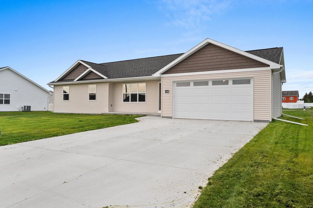 1103 Bonette Lane, CHILTON
