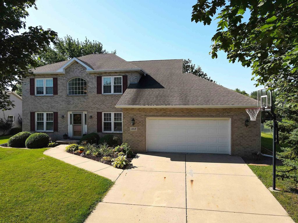 1818 Ledgeview Road, DE PERE
