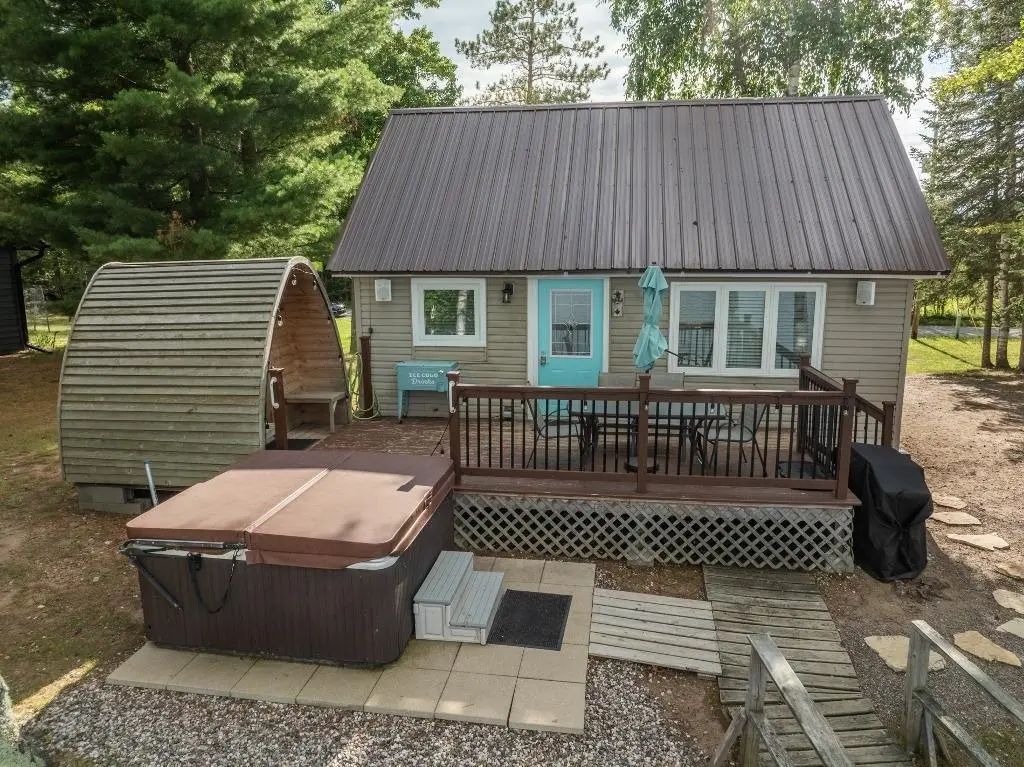 18622 Smokey Lake Lane, TOWNSEND