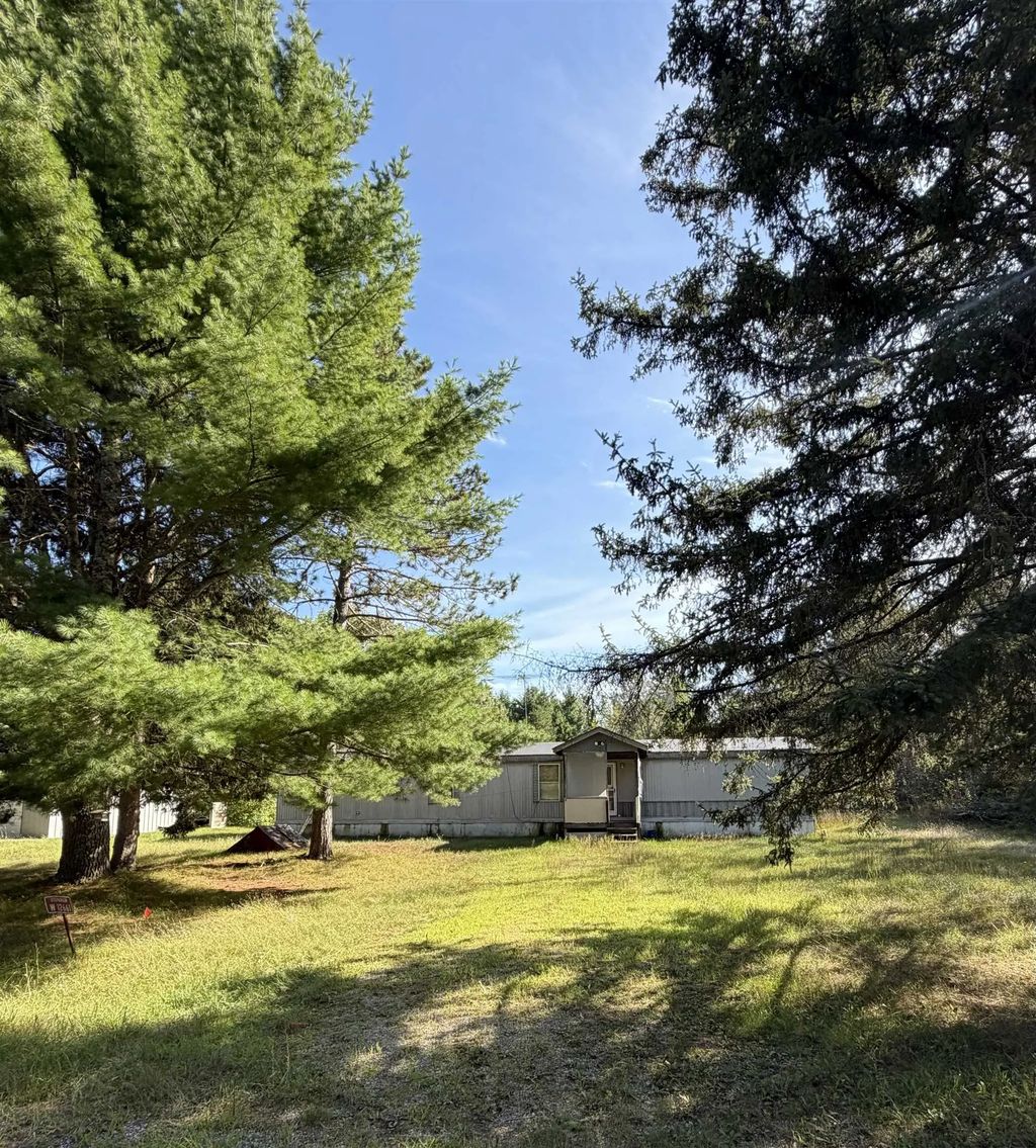 W12661 Mcdonald Lane, CRIVITZ