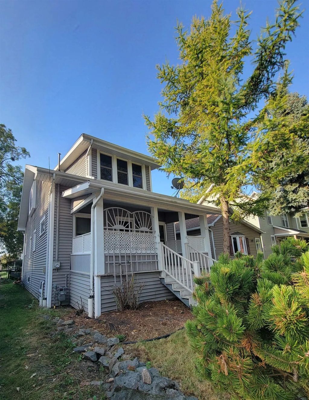 319 W Melvin Avenue, OSHKOSH