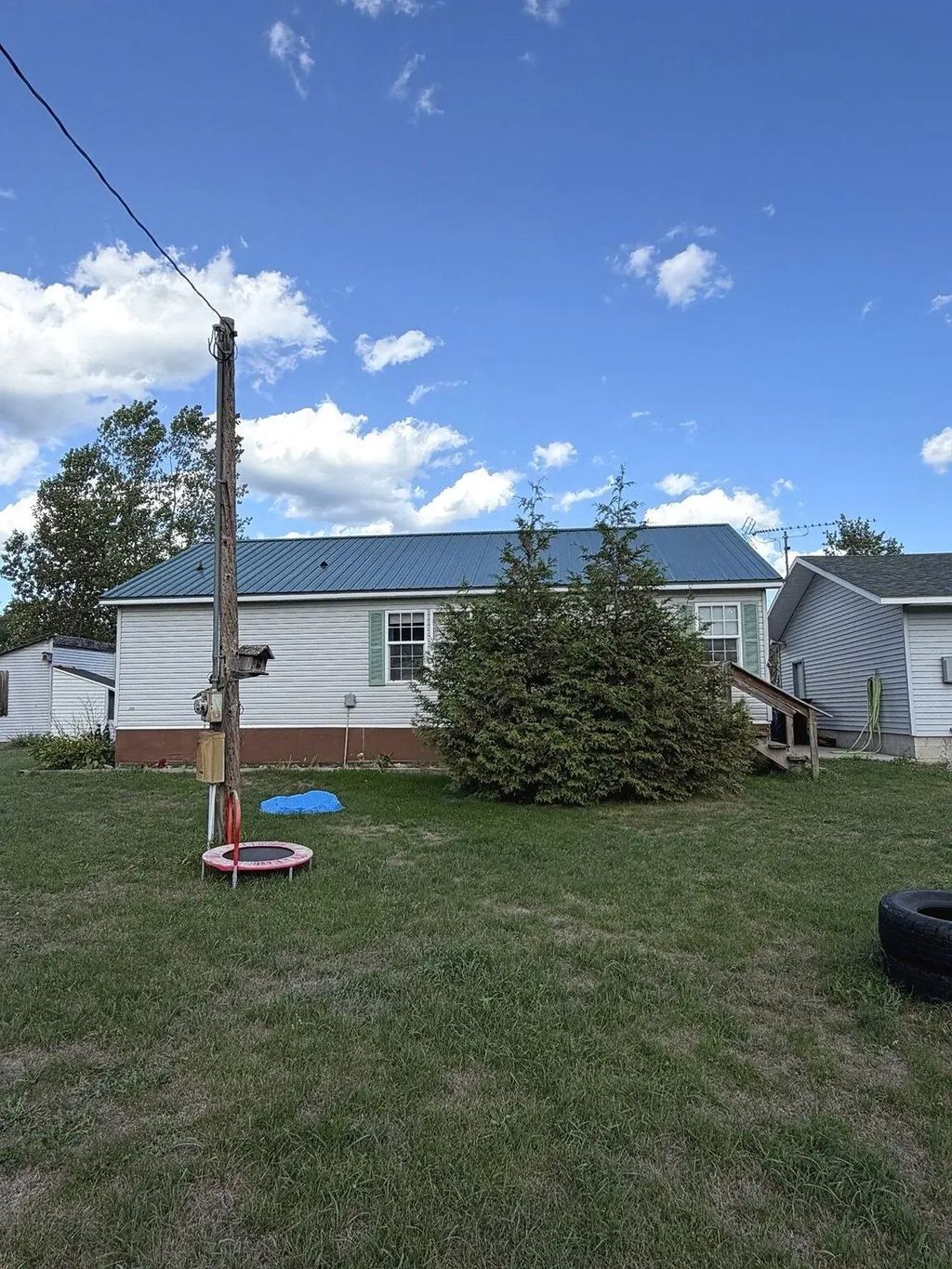 191 N Menza Lane, DAGGETT