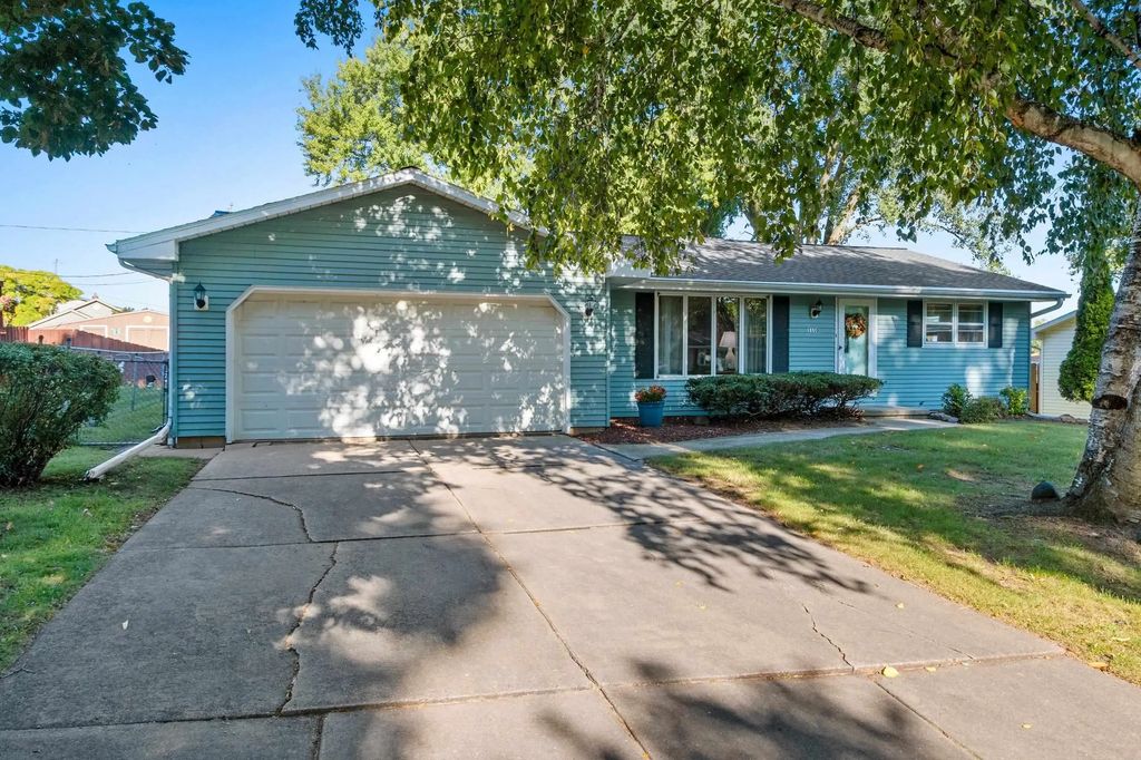 1110 Michaline Drive, GREEN BAY