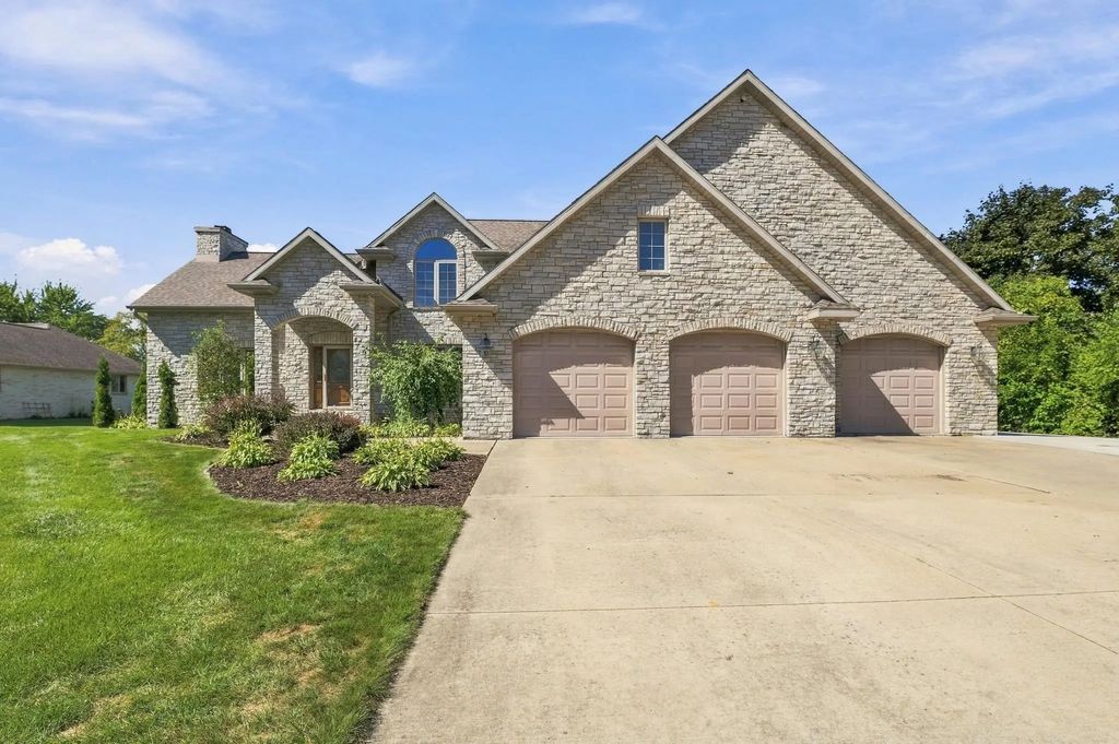 5044 Redbud Court, GREEN BAY