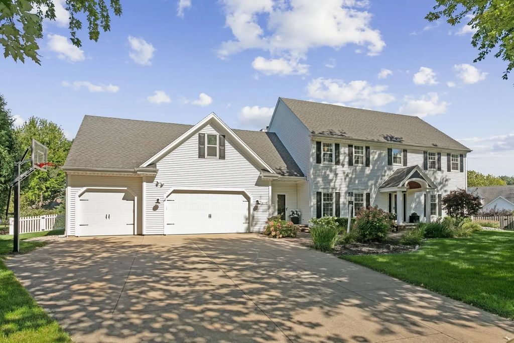 4116 N Windover Court, APPLETON