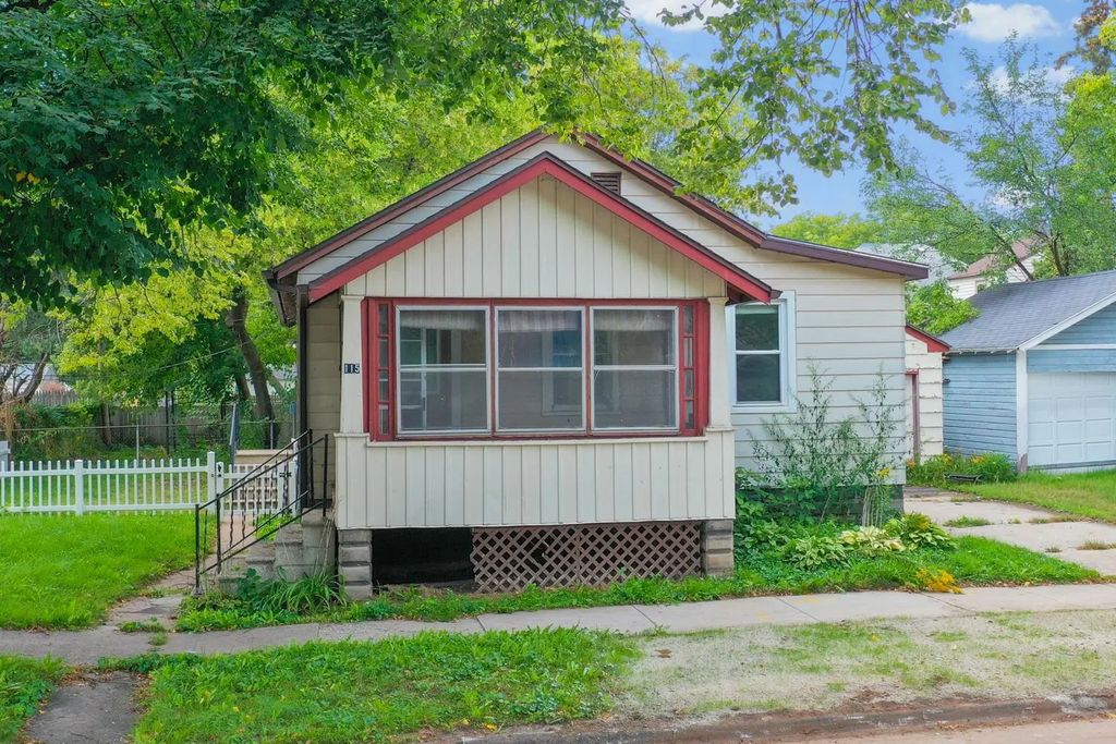 115 N Irwin Avenue, GREEN BAY