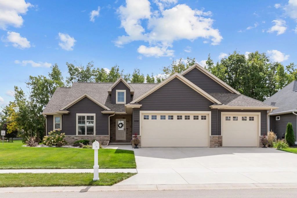 W6591 Ethan Drive, APPLETON