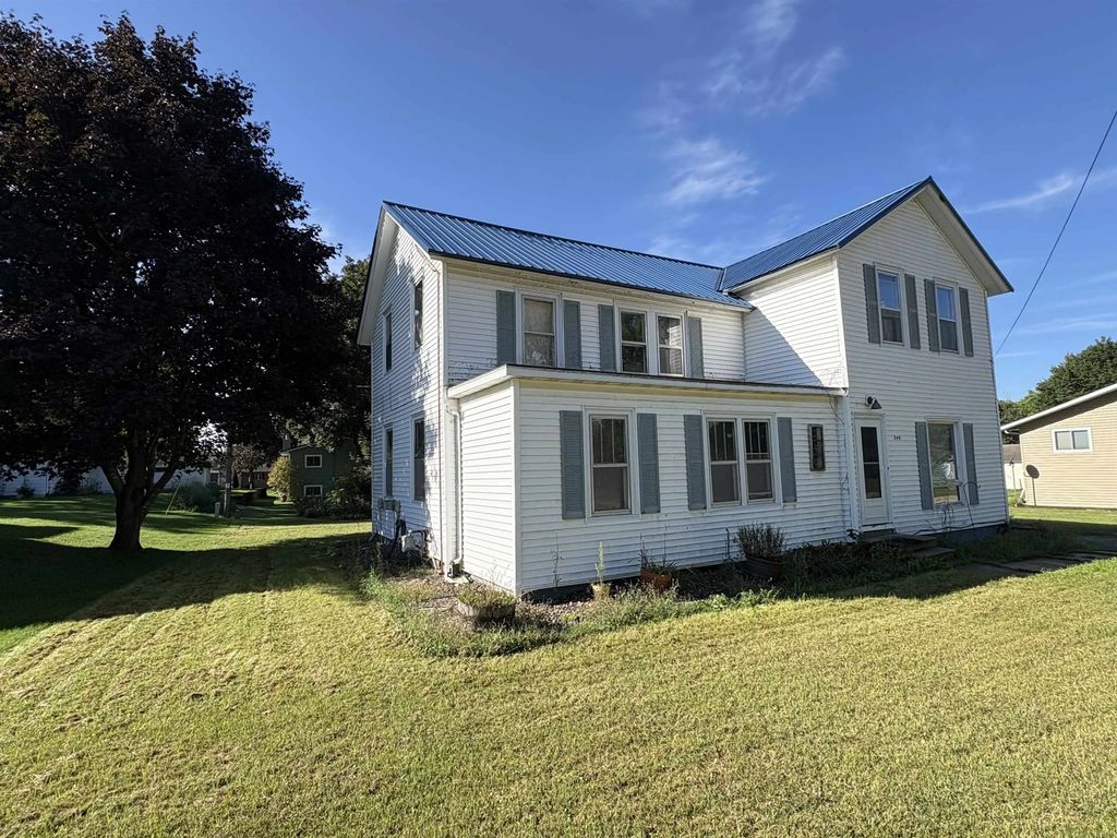 240 E State Street, BONDUEL