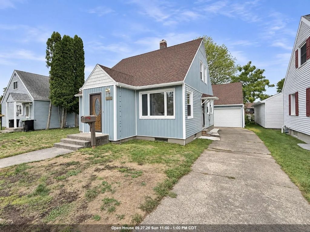 2004 17th Avenue, MENOMINEE