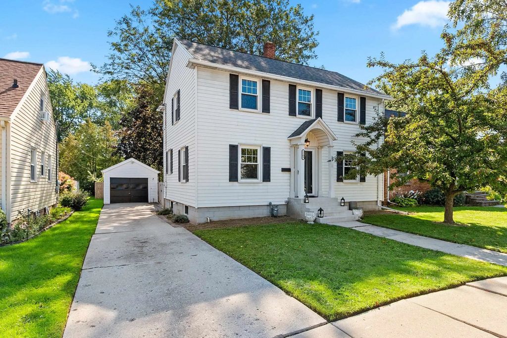 1109 12th Avenue, GREEN BAY
