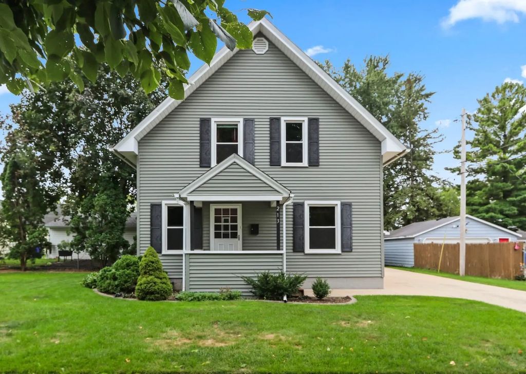 213 W Marquette Street, APPLETON