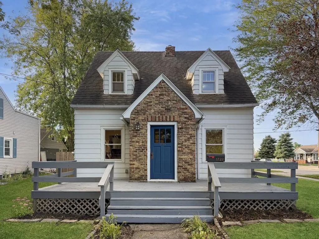 1729 W Rogers Avenue, APPLETON