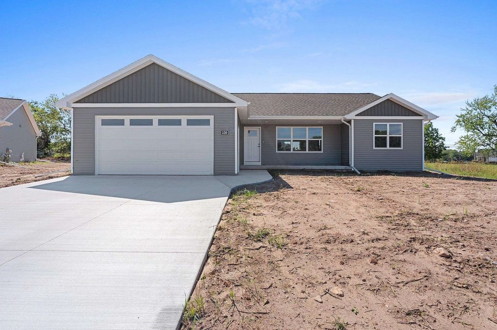 530 Riverview Drive, BERLIN
