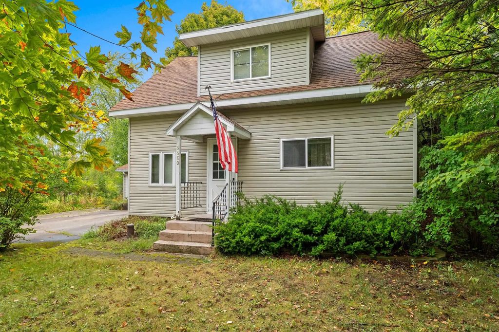 6680 County Road C, STURGEON BAY
