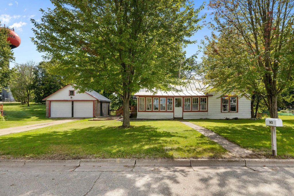 143 High Street, MANAWA