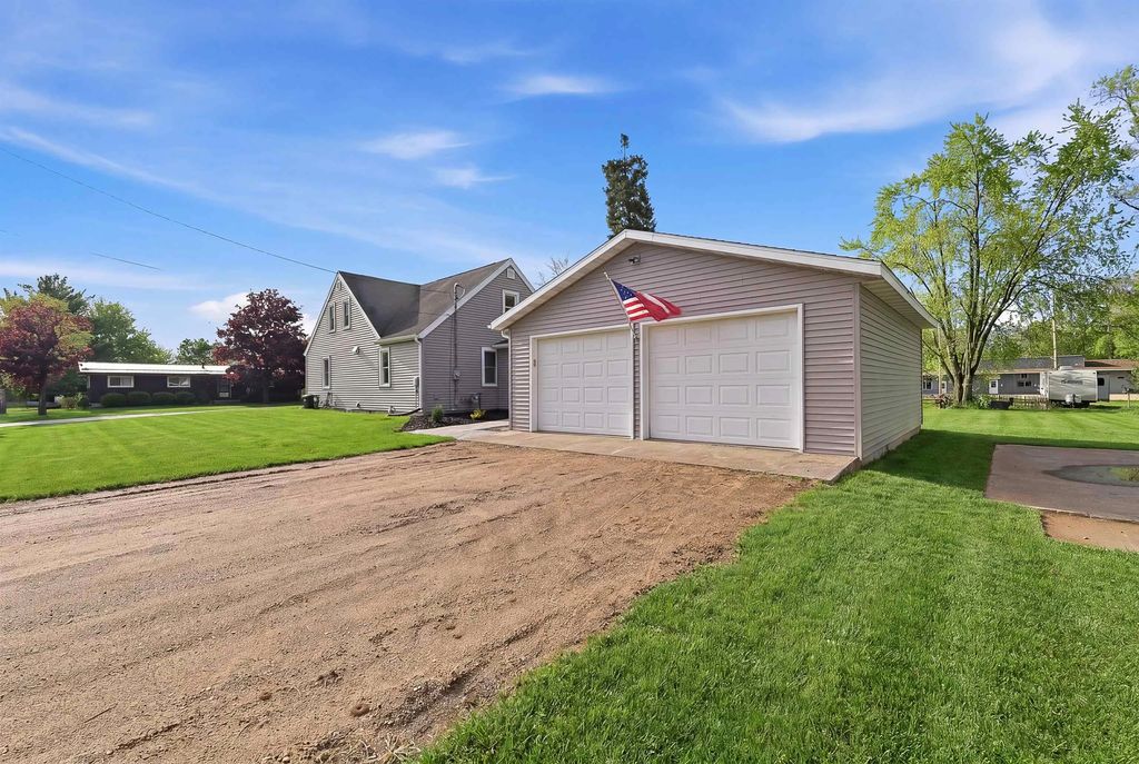 121 Elm Street, PLAINFIELD