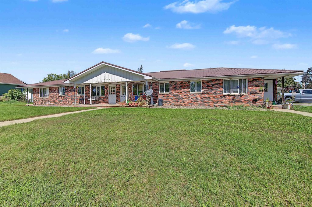 151 W Glenbrook Drive, PULASKI