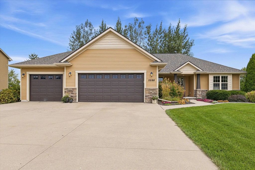 N2288 Hillandale Drive, GREENVILLE
