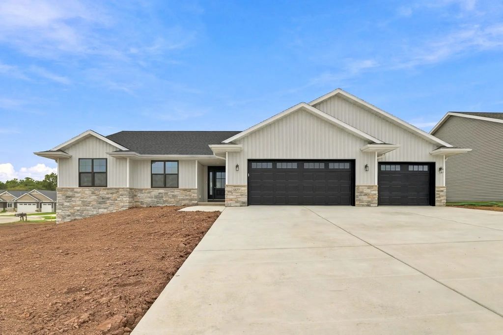 3577 Black Sheep Way, GREEN BAY