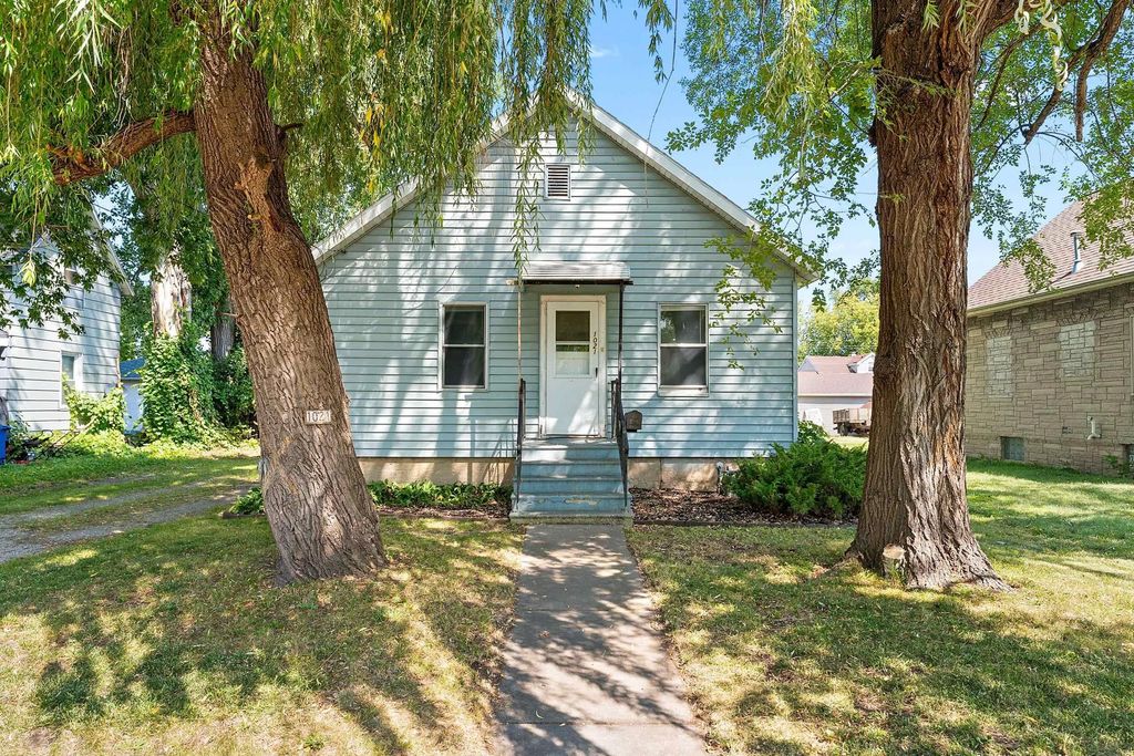 1021 Klaus Street, GREEN BAY