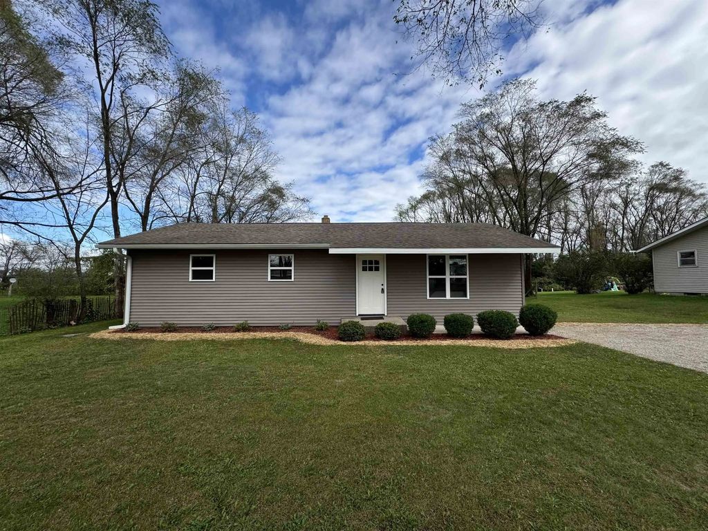 N3080 Lawson Drive, WAUPACA