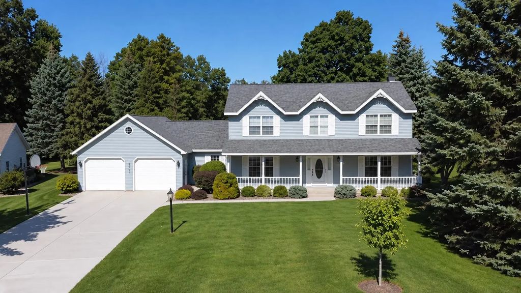 2967 Mayflower Road, GREEN BAY