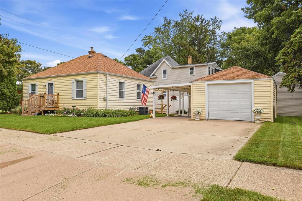 731 E Roosevelt Street, APPLETON