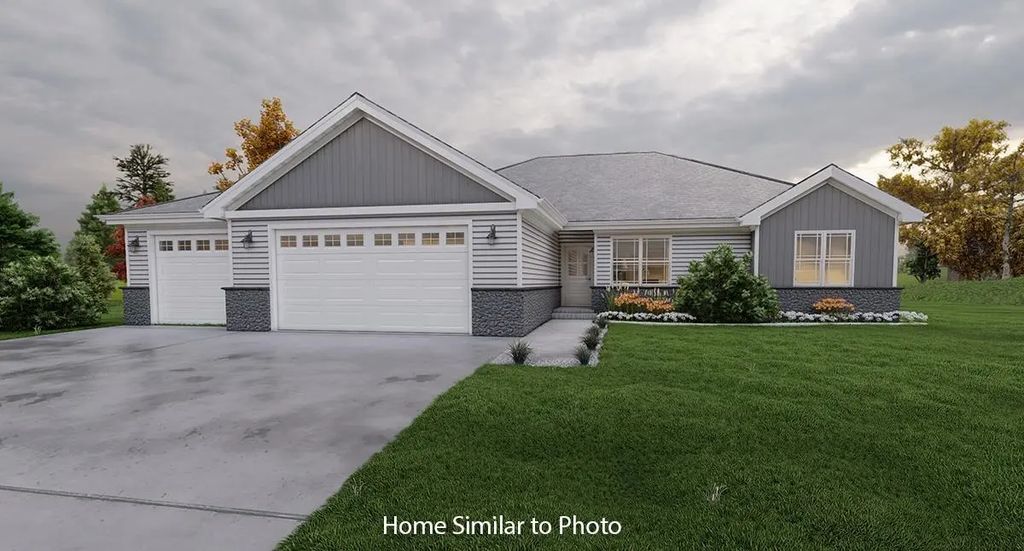 1698 Frontier Road, LUXEMBURG