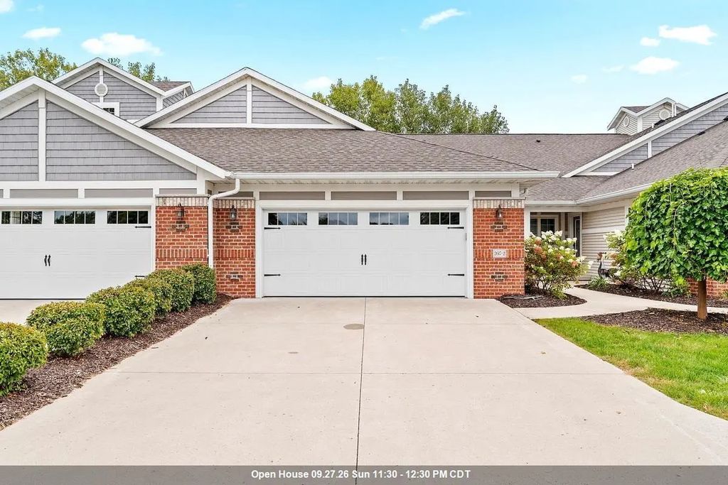 2617 Bay Harbor Circle 2, GREEN BAY