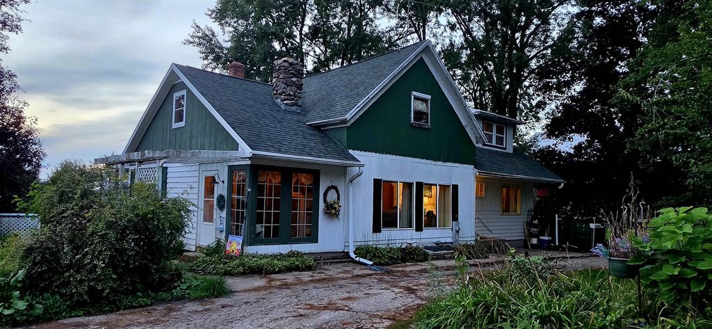 N7145 Beech Road, SHAWANO