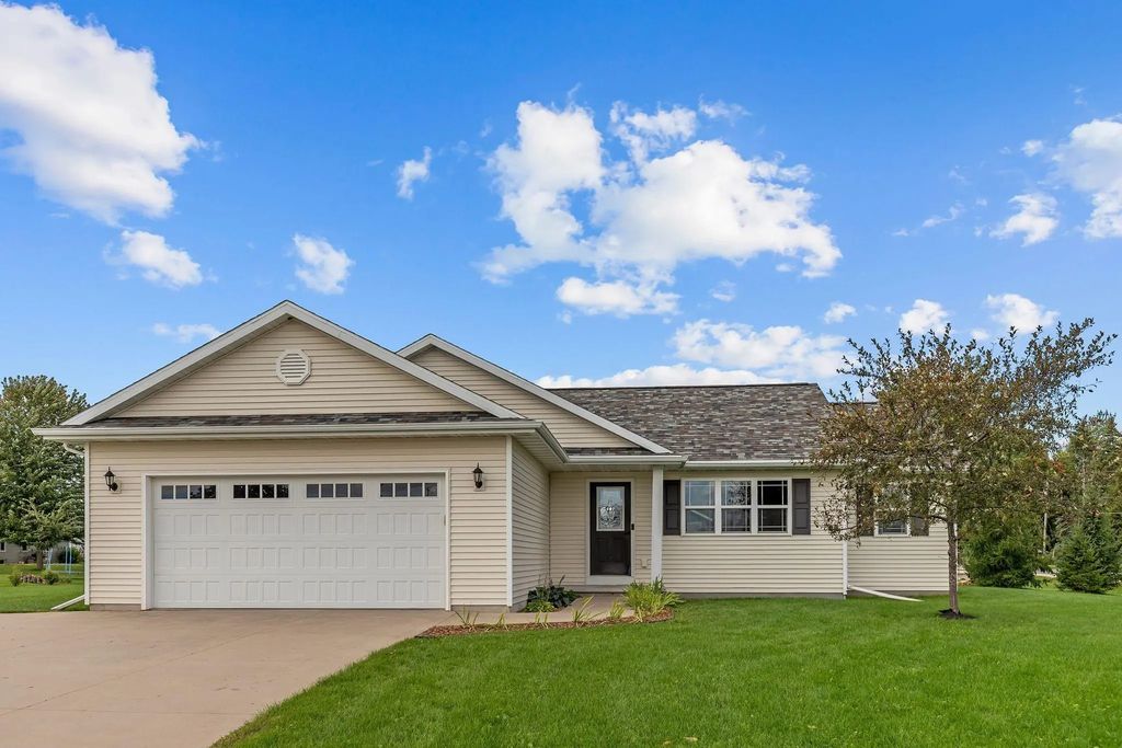 W6098 Sherwood Point Drive, GREENVILLE