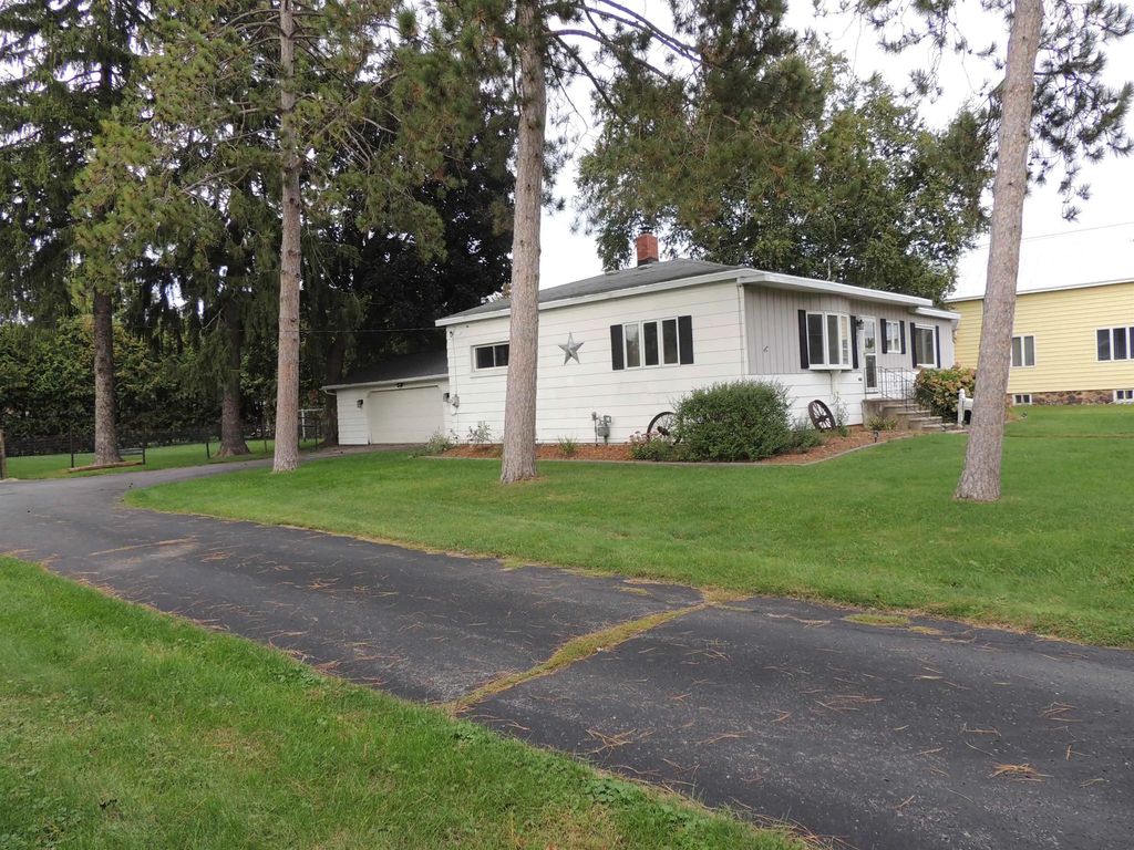 231 Madison Street, OCONTO