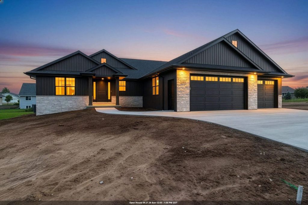 2761 Stelor Drive, GREEN BAY
