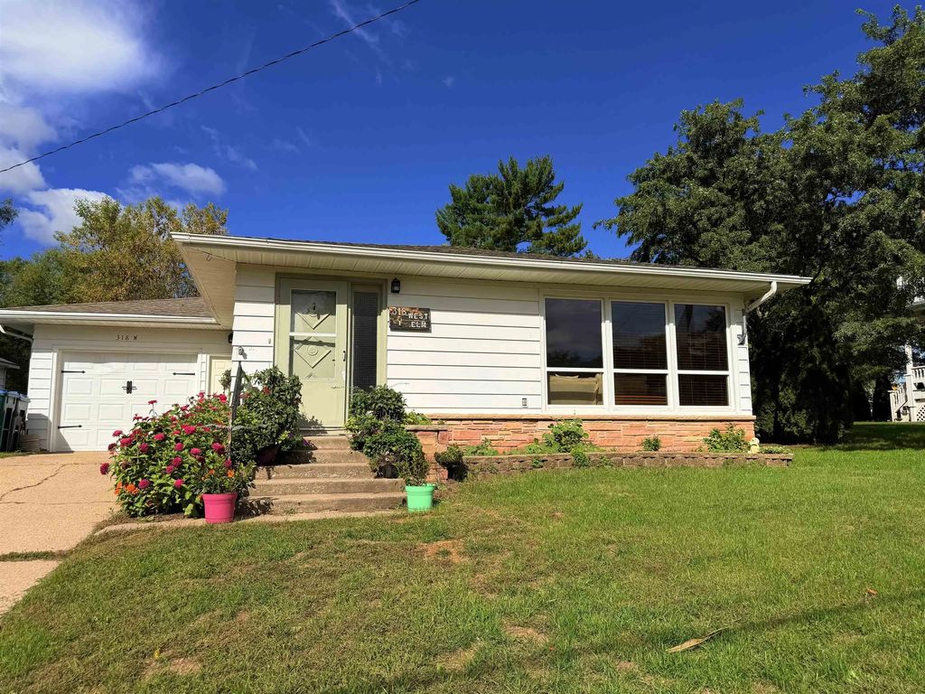 318 W Elm Street, WAUTOMA