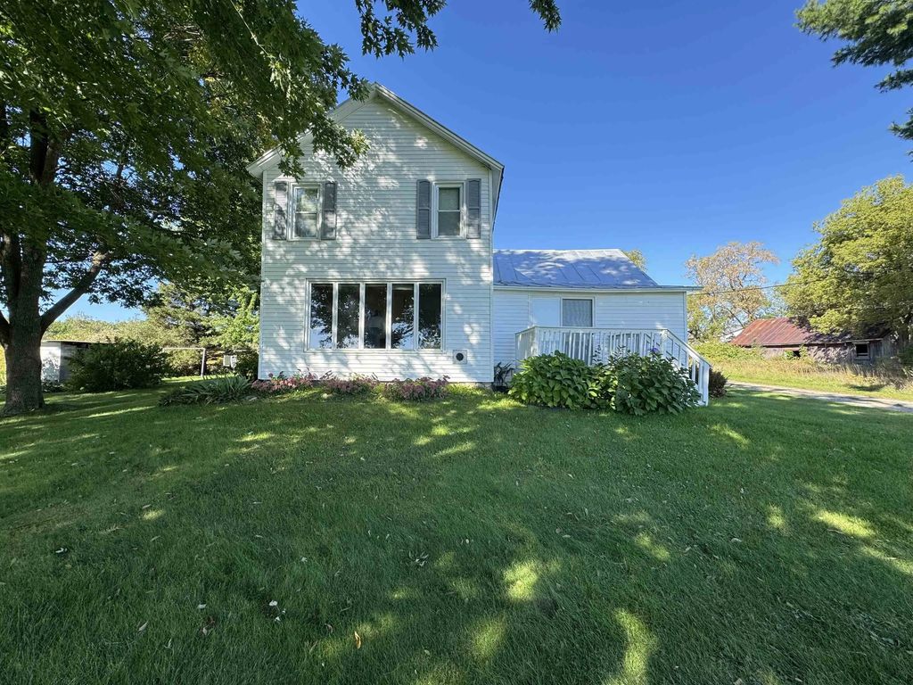 E4875 Morgan Lane, WEYAUWEGA