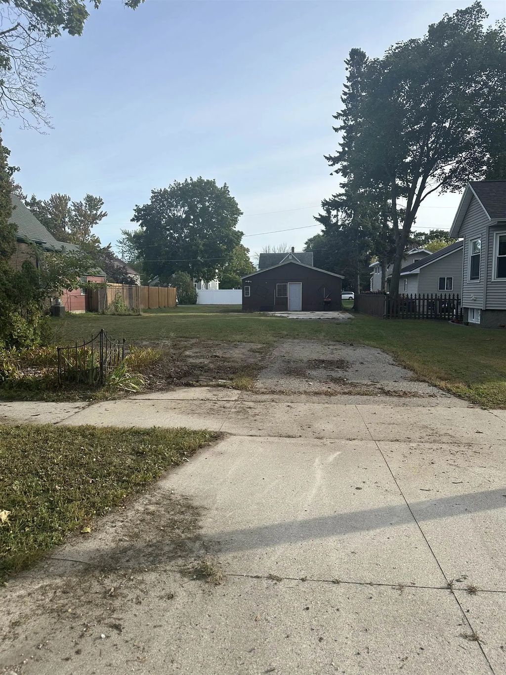 1617 14th Avenue, MENOMINEE