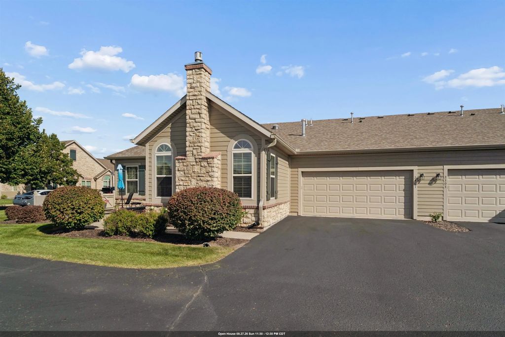 2301 E Tuscany Way, APPLETON