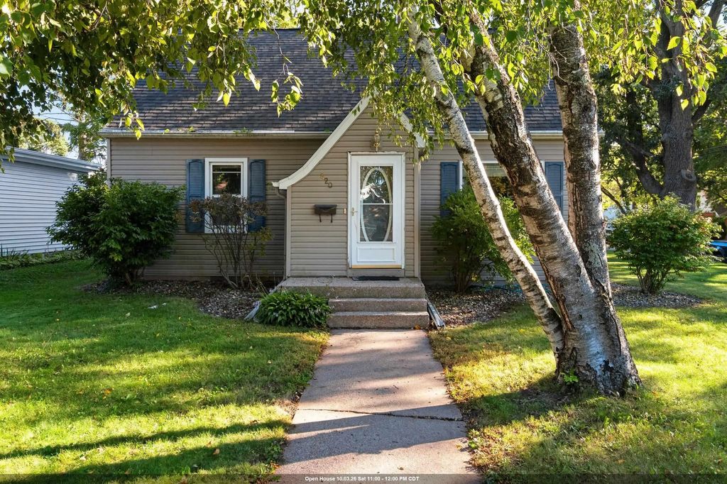 420 W Millard Street, NEW LONDON