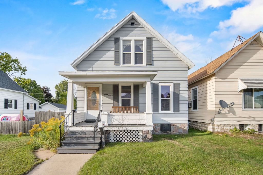1516 Logan Avenue, MARINETTE