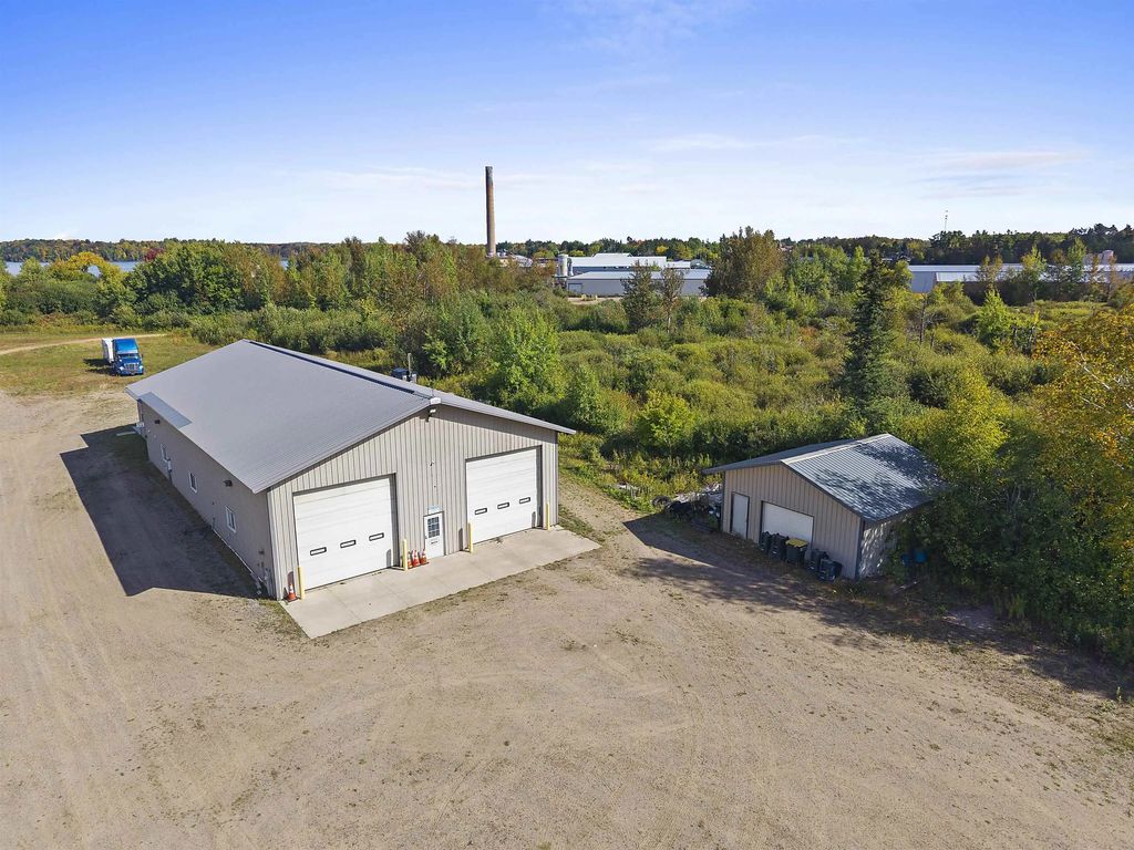 5062 Us Hwy 8, LAONA