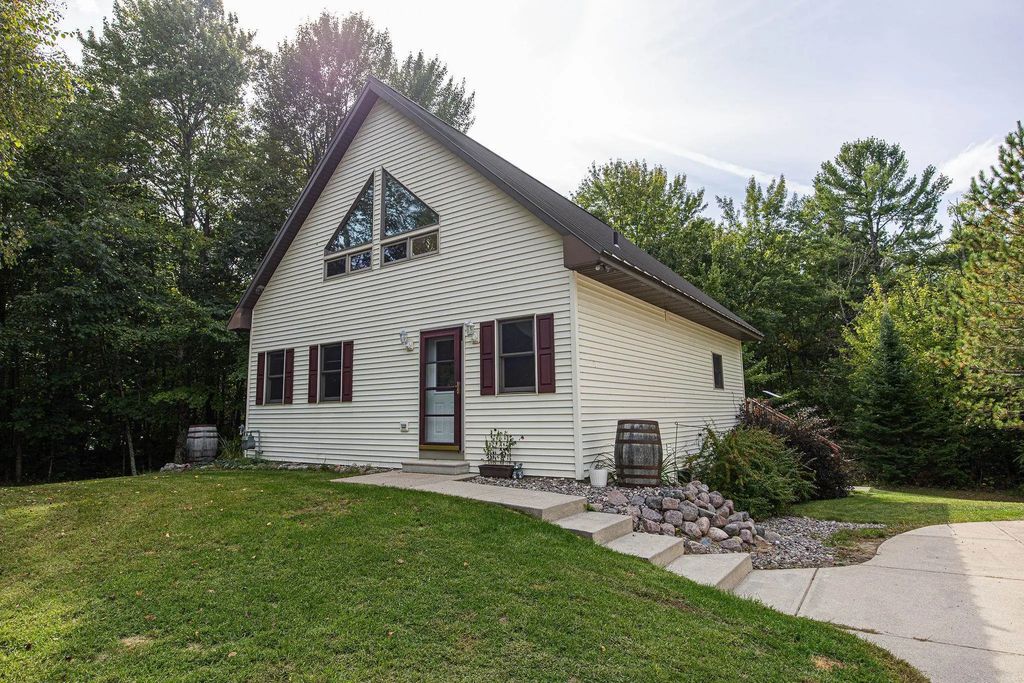 12445 Bedrock Lane, SURING