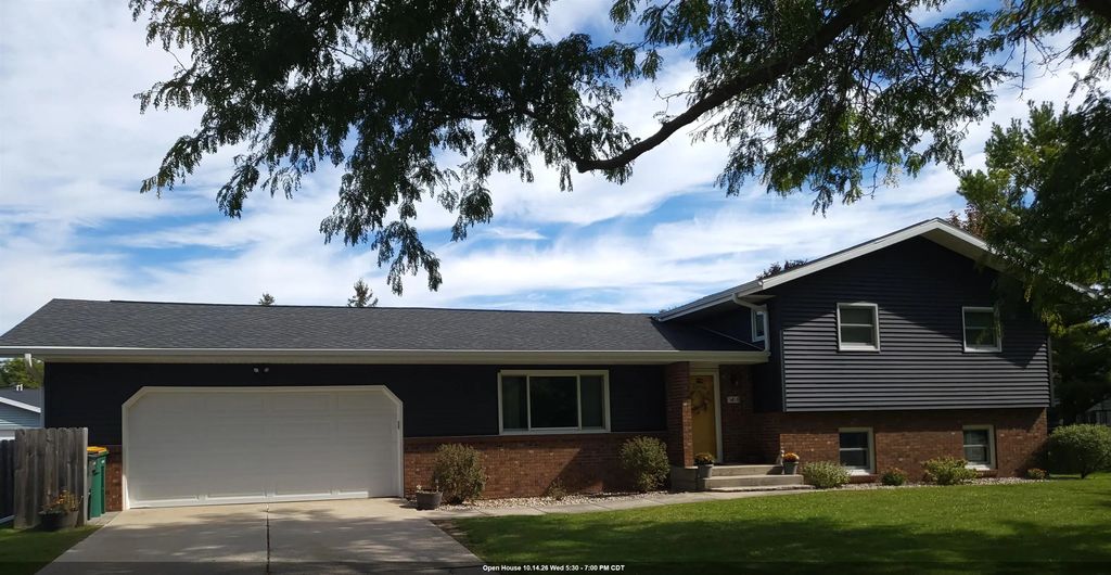 561 Wakefield Avenue, FOND DU LAC