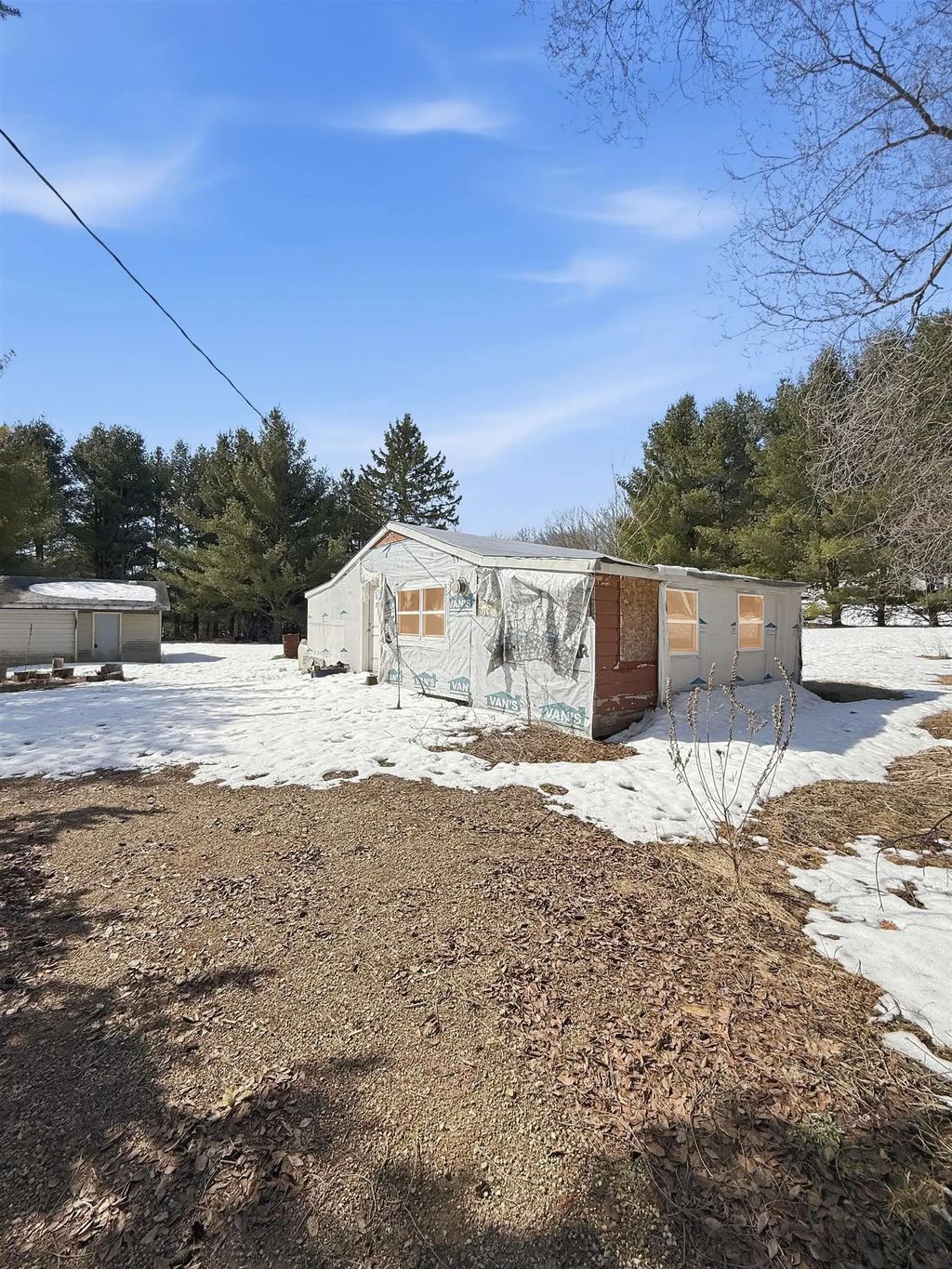 W7675 Kennedy Drive, WAUSAUKEE