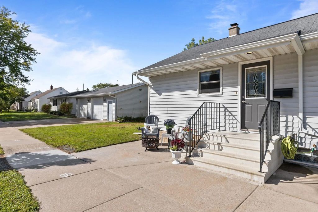 121 E 2nd Street, KIMBERLY